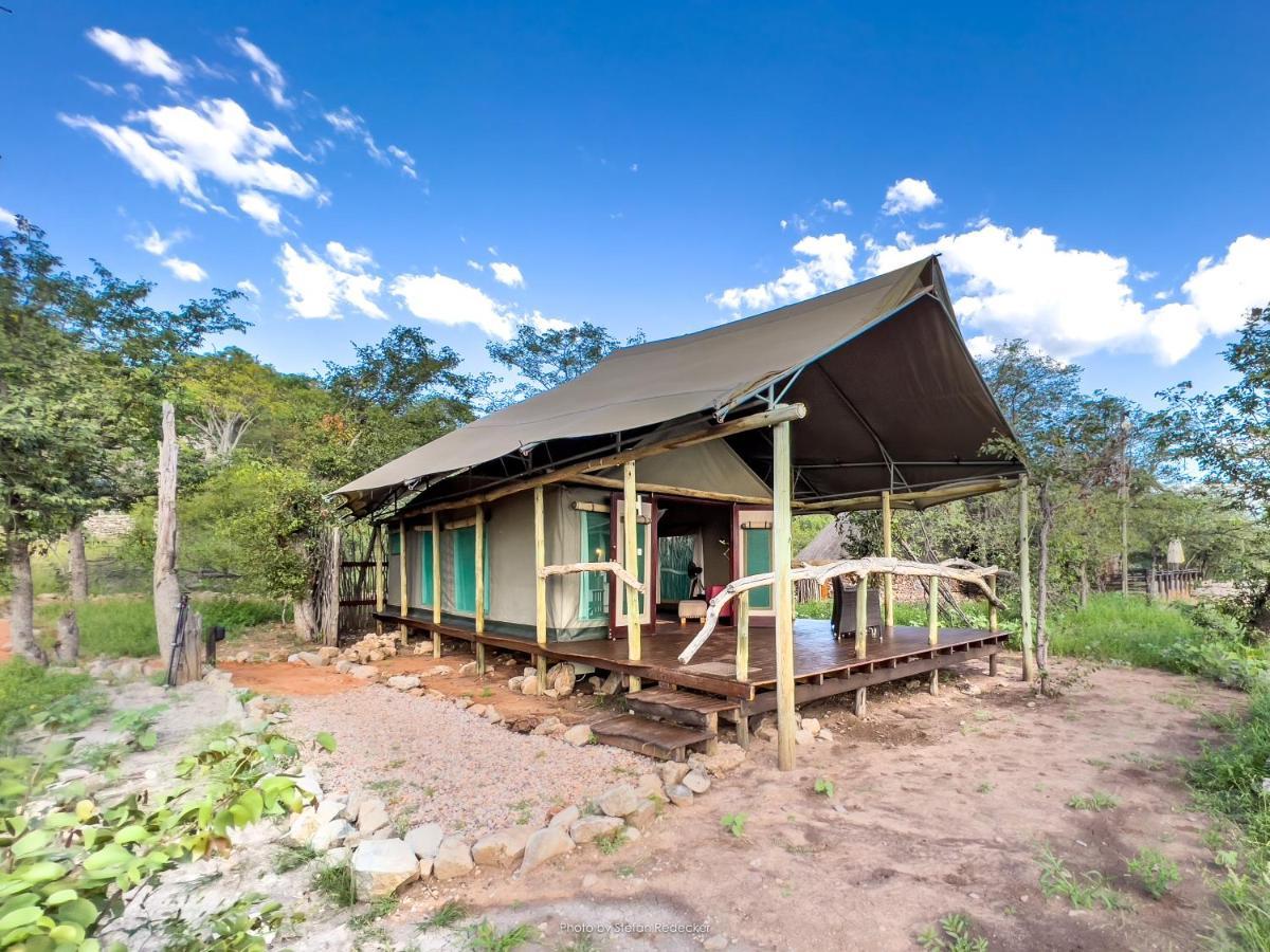 Ongava Tented Camp Okaukuejo Exteriör bild